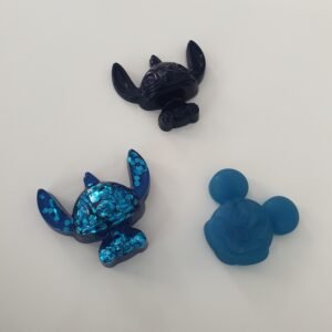 llaveros de resina de stitch hechos a mano